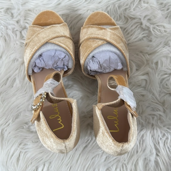 LULUS Crushest Champagne Velvet Rhinestone Ankle Strap Chunky Heels Size 10 NEW - Picture 7 of 15